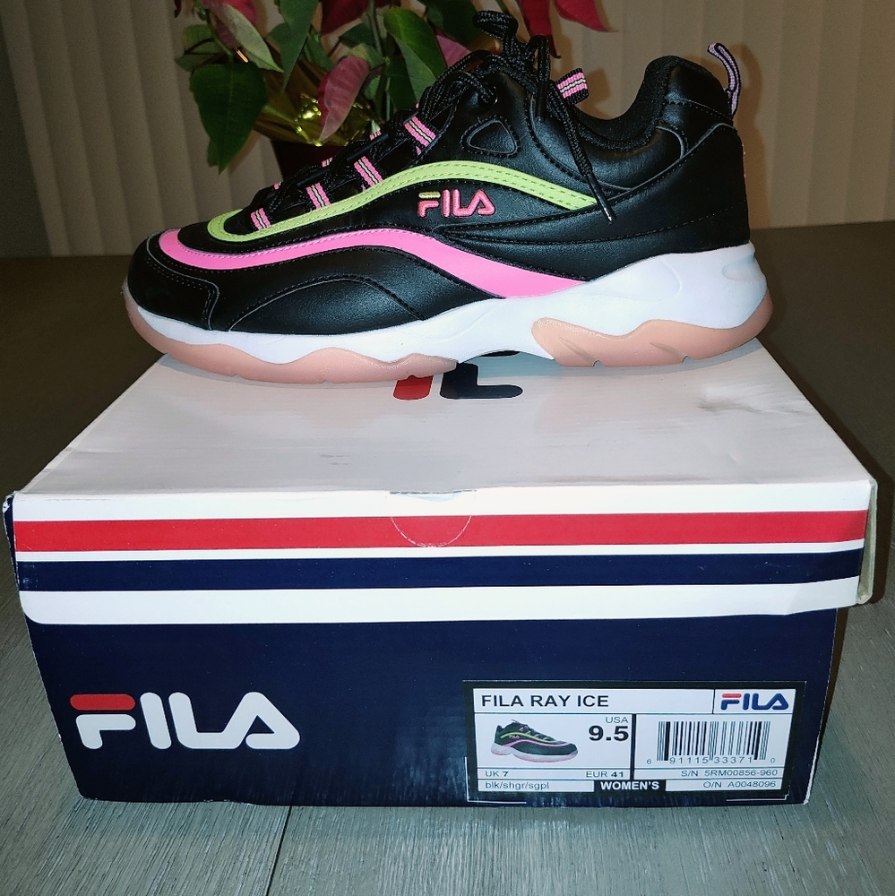 Fila Women's Sneaker